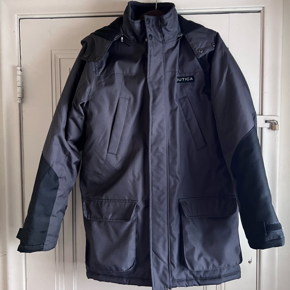 Nautica men’s coat lots of pockets